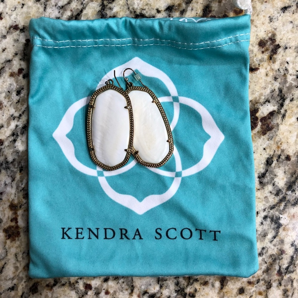 Kendra Scott Danielle Earrings
